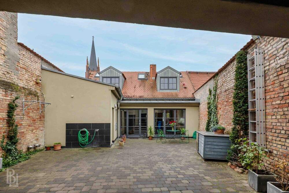 Thumbnail-Verkauf im Nießbrauch: 3-Zimmer-Einfamilienhaus mit Innenhof & Remise auf der Insel Werder (Havel)