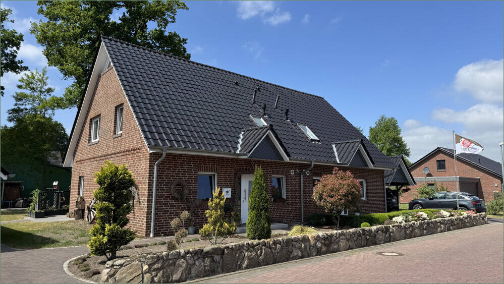 Thumbnail-Gepflegtes modernes Doppelhaus in Oldendorf