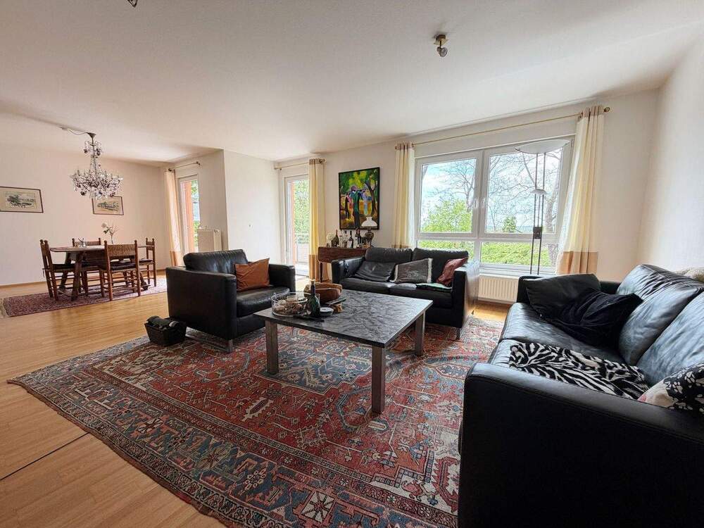 Thumbnail-Hochwertige 3–4 Zimmer Eigentumswohnung mit großem Sonnenbalkon in Bestlage von Würzburg-Frauenland