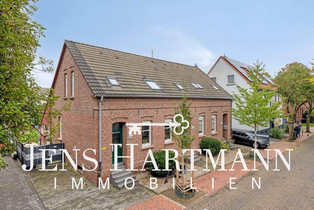 Thumbnail-Drei Häuser in einem - charmantes Siedlungshaus mit Geschichte in Essen-Karnap