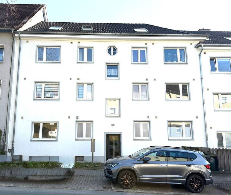 Thumbnail-Kernsanierte Erdgeschosswohnung mit Südbalkon zu vermieten