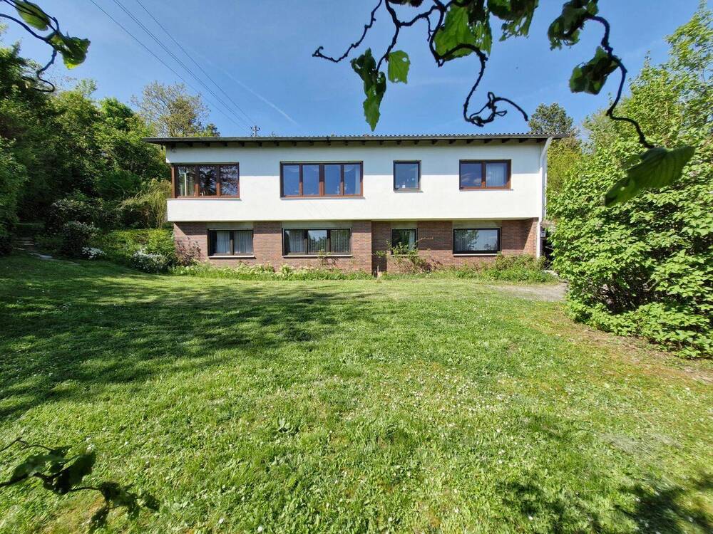 Thumbnail-Architektenhaus mit Weitblick auf großzügigen Grundstück in Süd-West-Ausrichtung