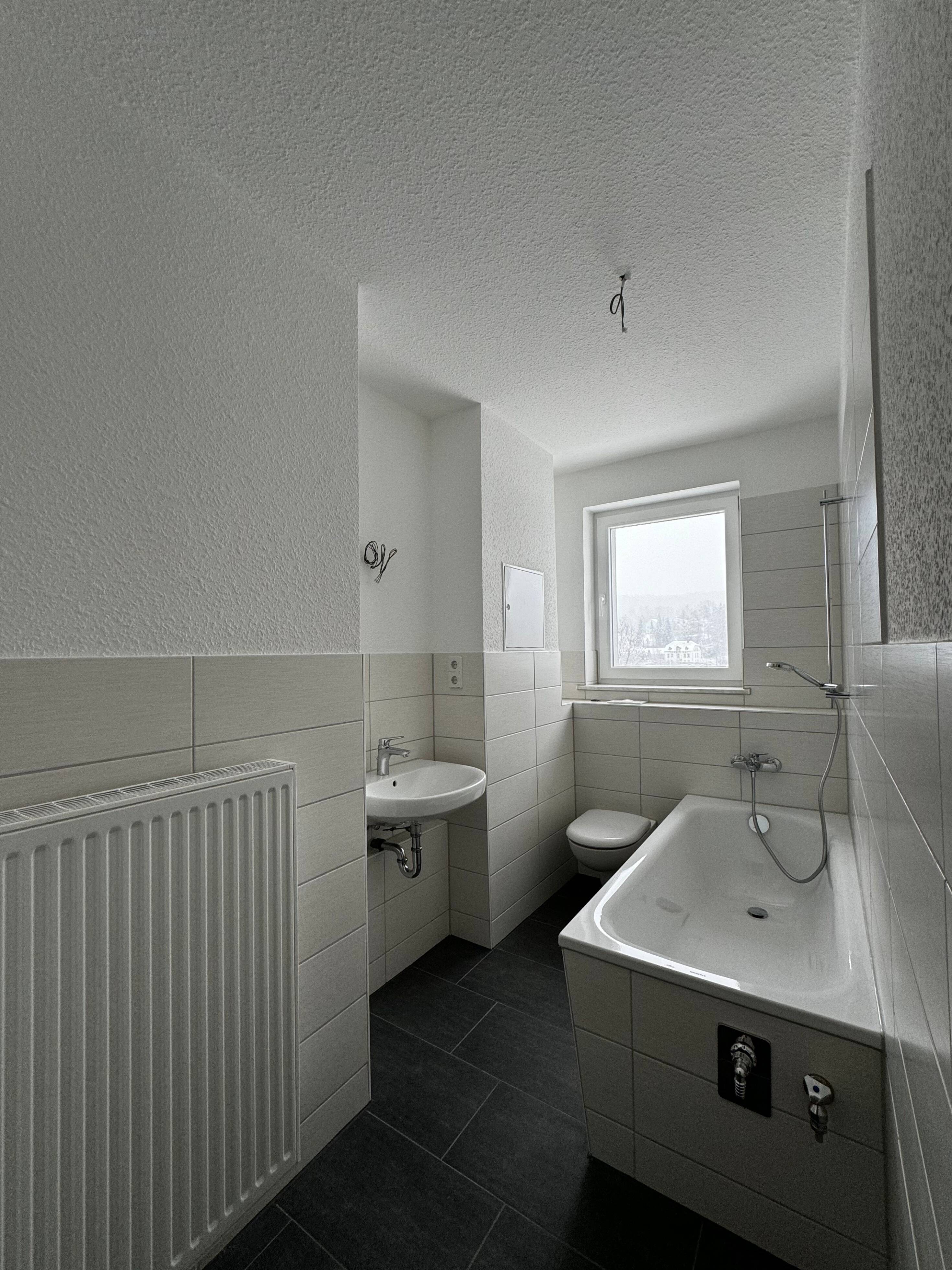 Bad mit Wanne