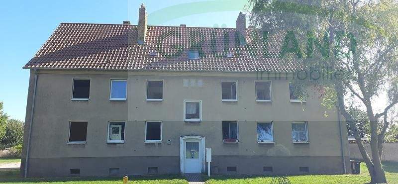 Thumbnail-*Zu sanierendes Mehrfamilienhaus mit 7 WE !*