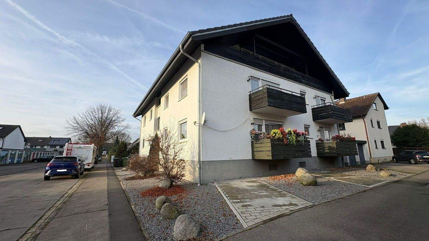 Thumbnail-Gemütliche 4-Zimmer-Wohnung mit zwei Balkonen in Hemsbach!