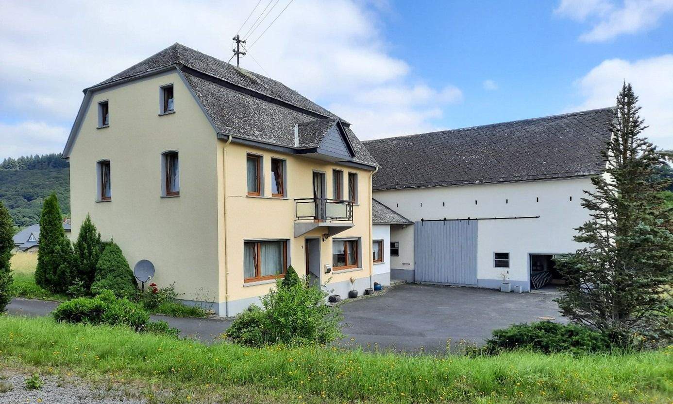 Thumbnail-Gepflegte Hofstelle mit 1,44 ha Weideland (erweiterbar), ideal für Pferdehaltung oder Menschen mit großem Platzbedarf!