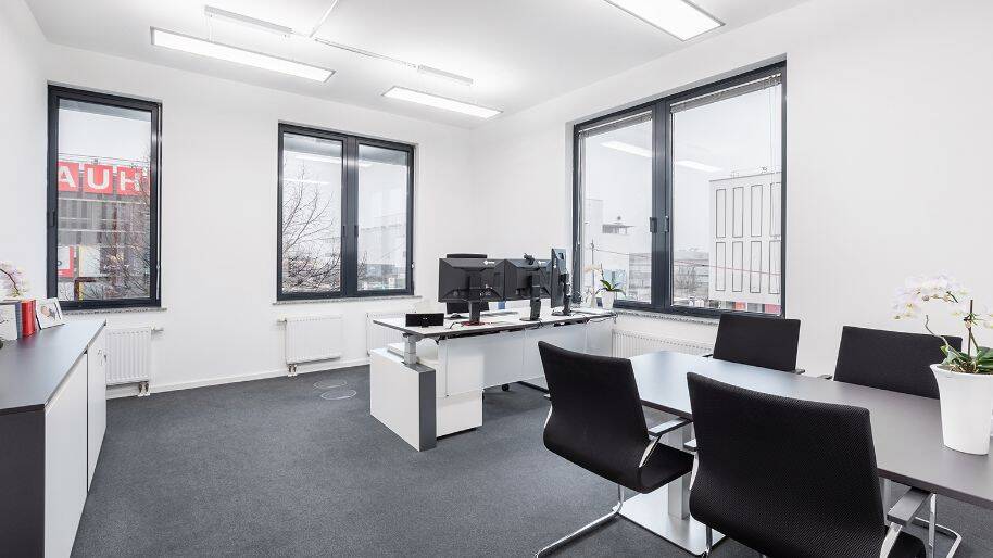 Thumbnail-Moderne helle Büroflächen in Laim, möbliert & flexibel mit Aussicht