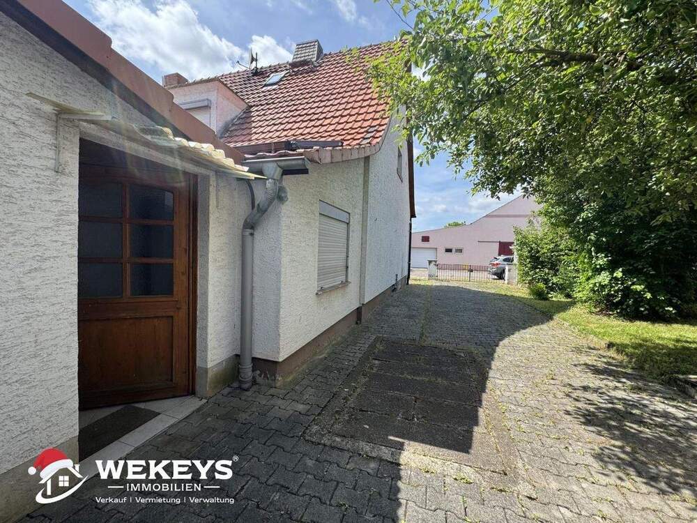 Thumbnail-Doppelhaushälfte mit Garten in Schillingstedt