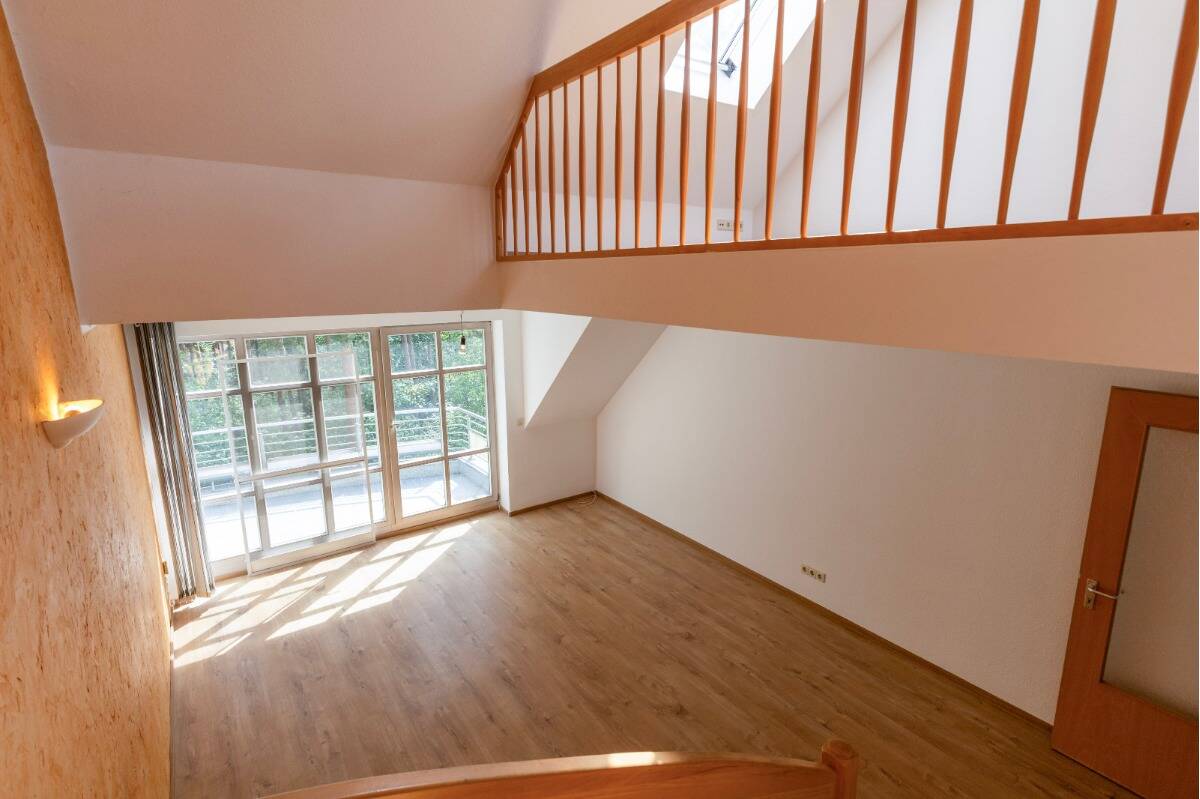 Thumbnail-Den Wald direkt vor der Tür! DG-Wohnung in Neuseddin