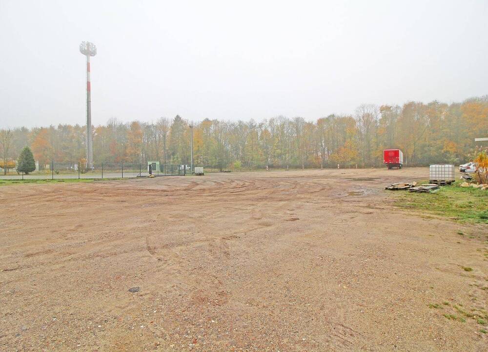 Thumbnail-Unbebautes Gewerbegrundstück zwischen 2.000 - 3.000 m² groß mit guter Anbindung in Wahlstedt