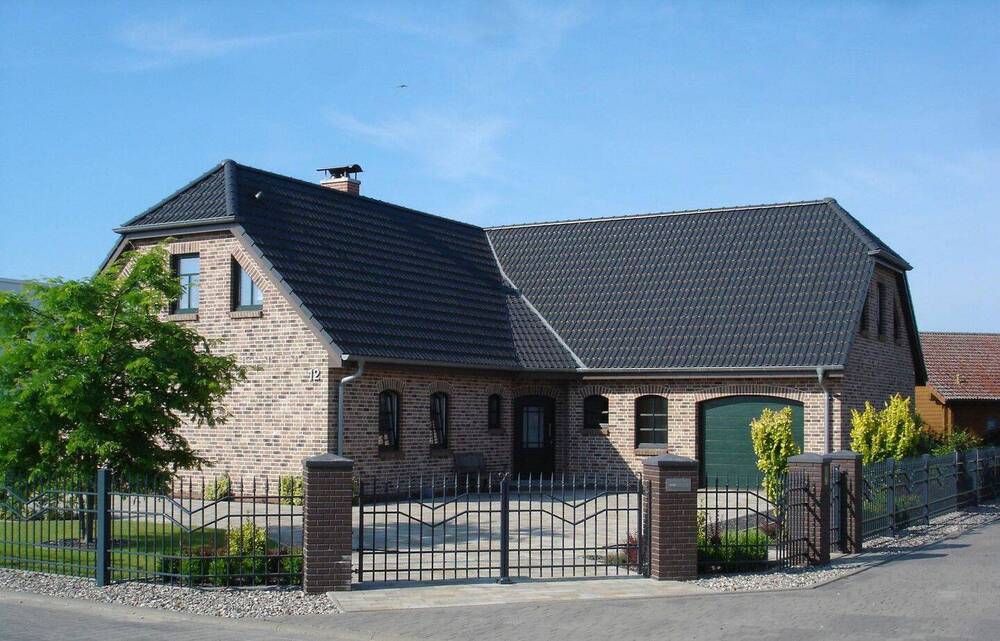 Thumbnail-Haus am See, Architektenhaus im Landhausstil