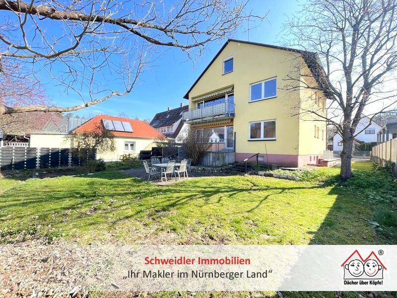 Thumbnail-Geräumiges Zweifamilienhaus mit über 200 m² Wohnfläche in ruhiger Lage von Rückersdorf