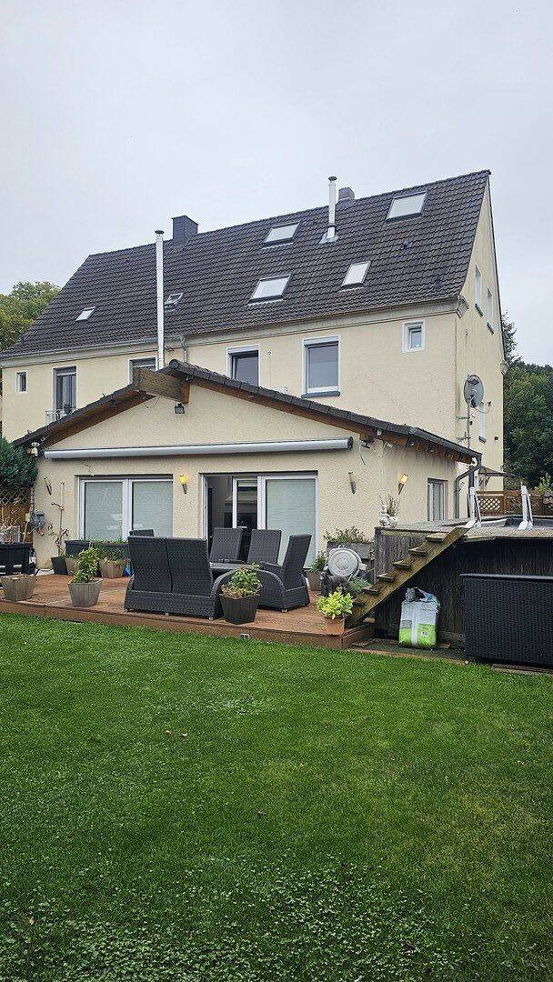 Thumbnail-Ertragreiches 2 Familienhaus finanziert sich selbst.