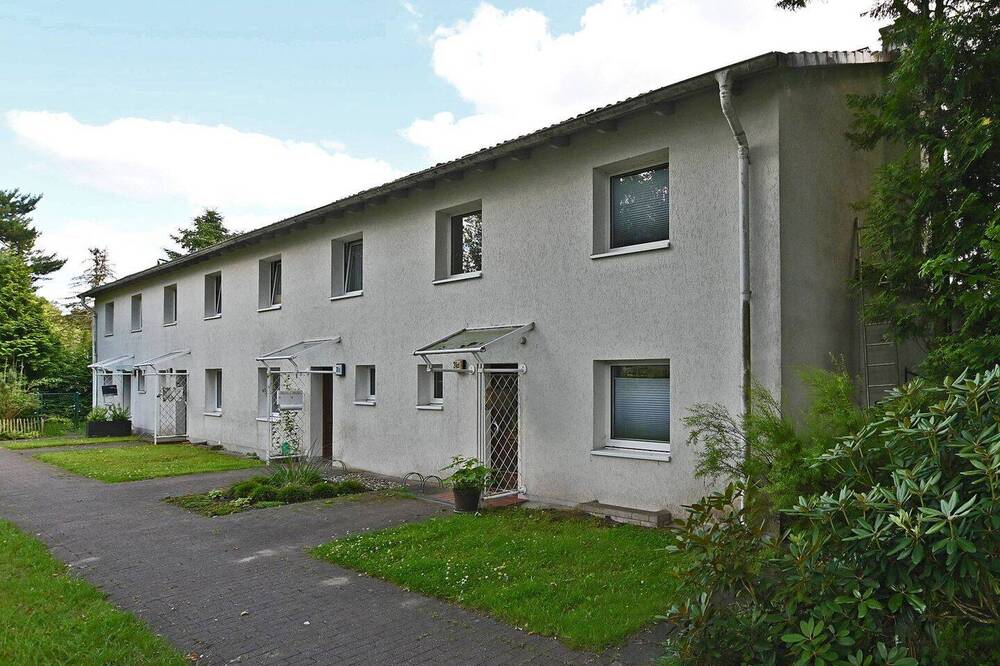 Thumbnail-Vermietetes Endreihenhaus mit ca. 500 m² Grundstück & Entwicklungspotenzial in Hamburg - Langenhorn