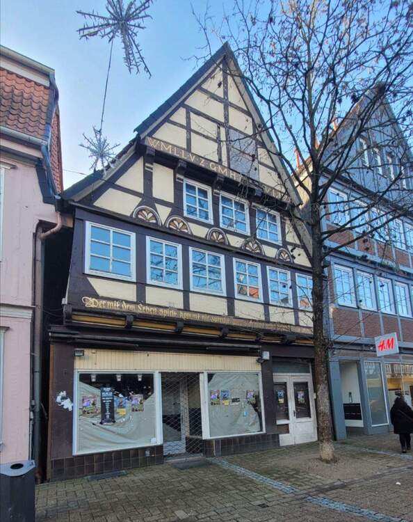 Thumbnail-Historisches Wohn- und Geschäftshaus mit Potenzial in 1-A Lage von Celle