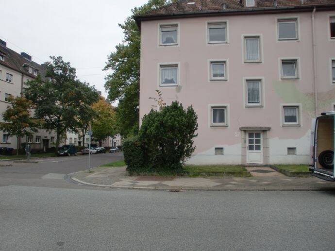Thumbnail-2 ZKB, 1.OG re, Riegelsbergerstr. 57, 66113 Saarbrücken