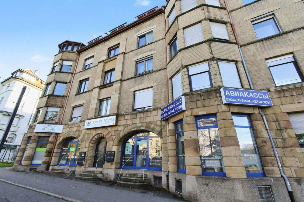 Thumbnail-Altbaucharme im Herzen von Cannstatt - 4 Zimmer, 2 Tageslichtbäder und Balkon