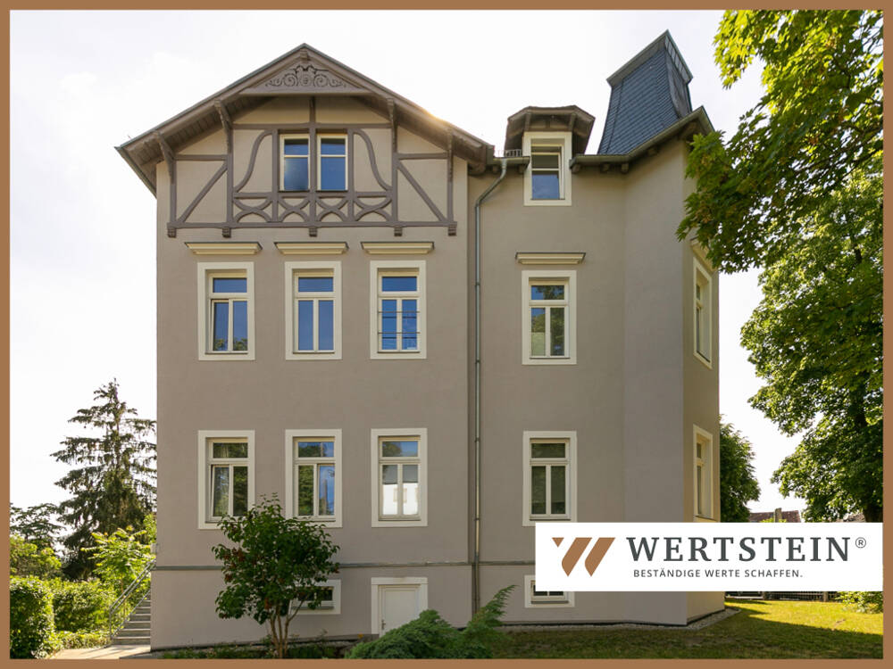 Thumbnail-Große 4-Raum-Wohnung mit Balkon und PKW Stellplatz