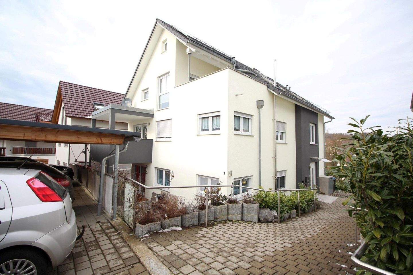 Thumbnail-Hochwertig ausgestattete und gepflegte 4,5 Zimmer- Erdgeschosswohnung am Bodensee