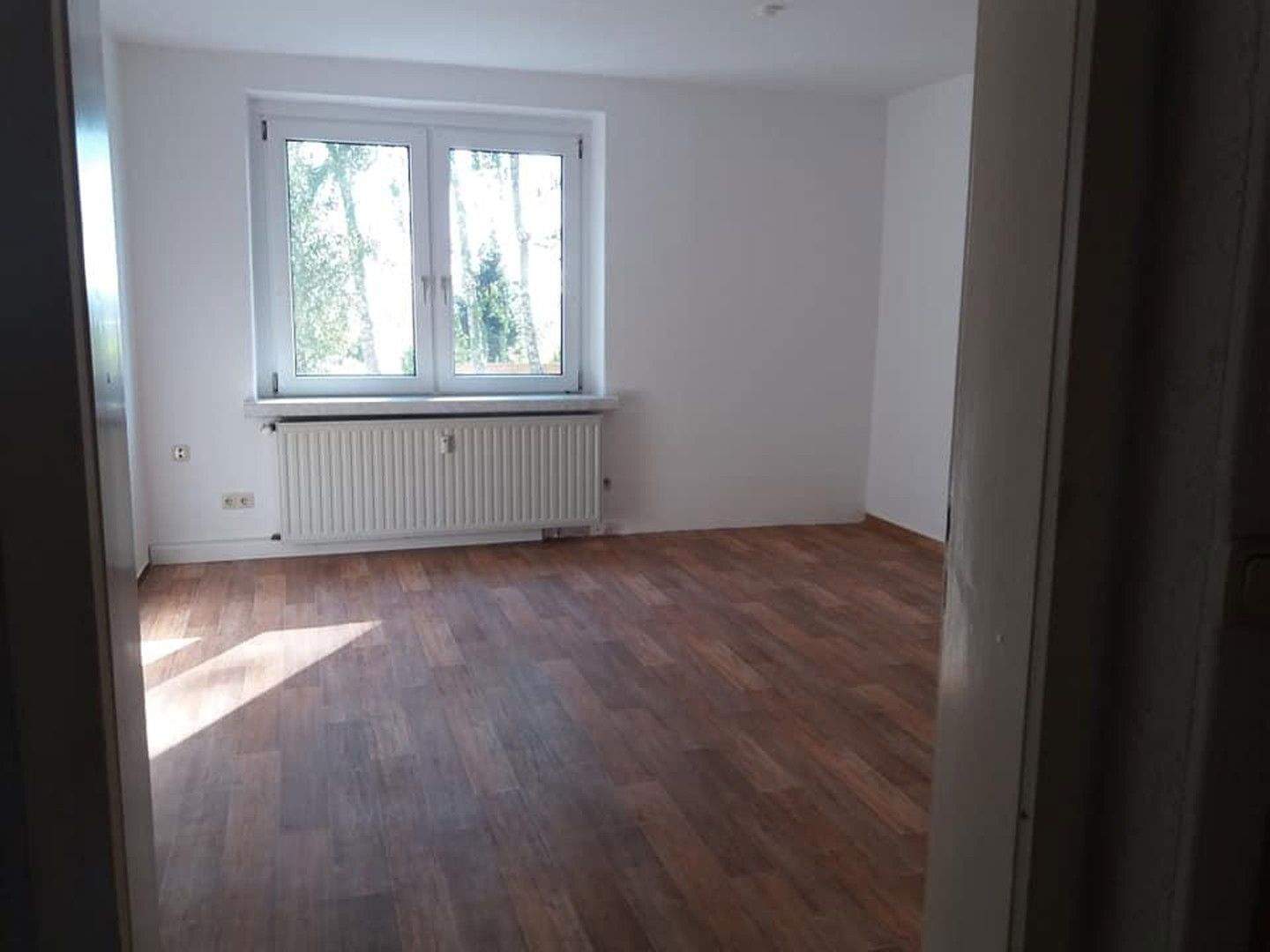 Thumbnail-Helle schöne 2R-Wohnung 50 qm mit Einbauküche, Tageslicht-Bad, ruhige Lage Nähe Döbeln