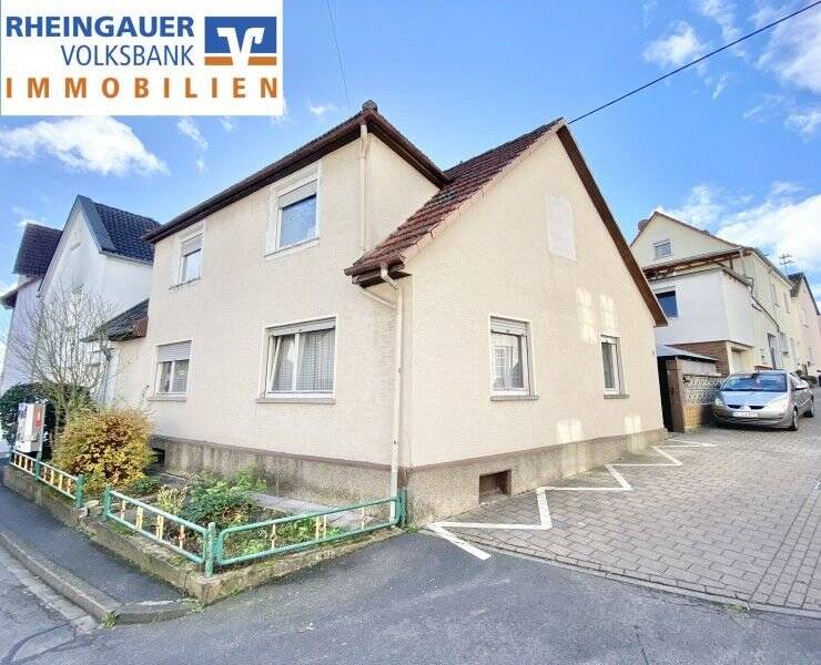 Thumbnail-** Oestrich: Zweifamilienhaus in Weinbergnähe **