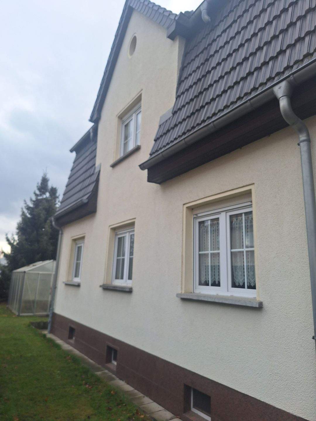 Thumbnail-Individuelles Einfamilienhaus mit besonderem Charme!