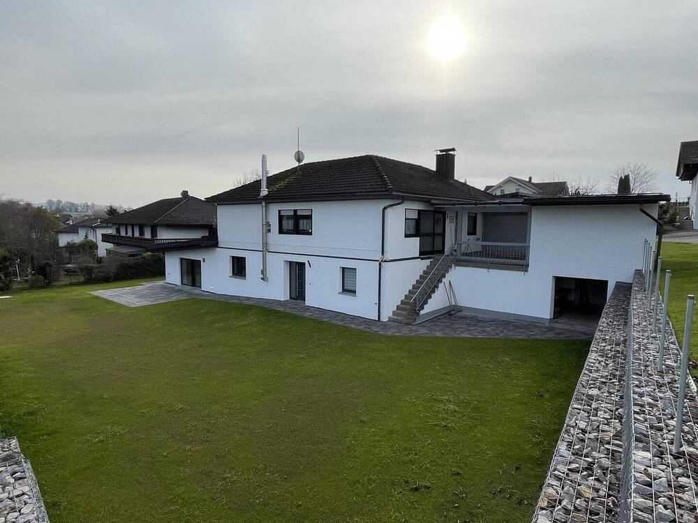 Thumbnail-Platz für die ganze Familie - freistehendes Einfamilienhaus mit Terrasse & großem Garten