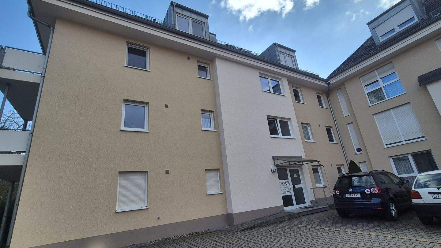 Thumbnail-Großzügige Familienwohnung mit Terrasse im Herzen von Bayreuths Altstadt