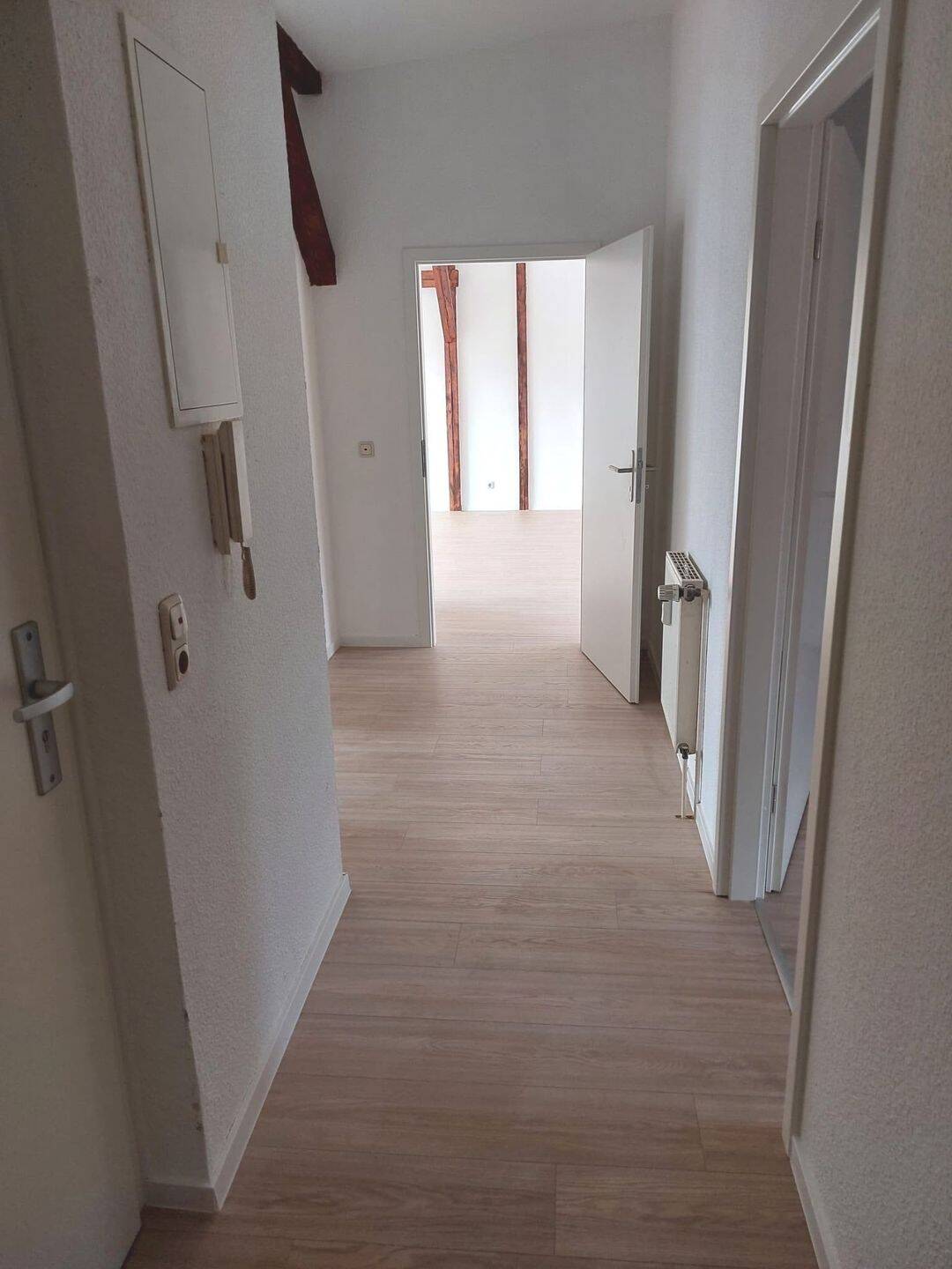 Thumbnail-Wohnen über der Stadt 2-R-Wohnung im DG ca.71,98m2 mit BLK zu vermieten !