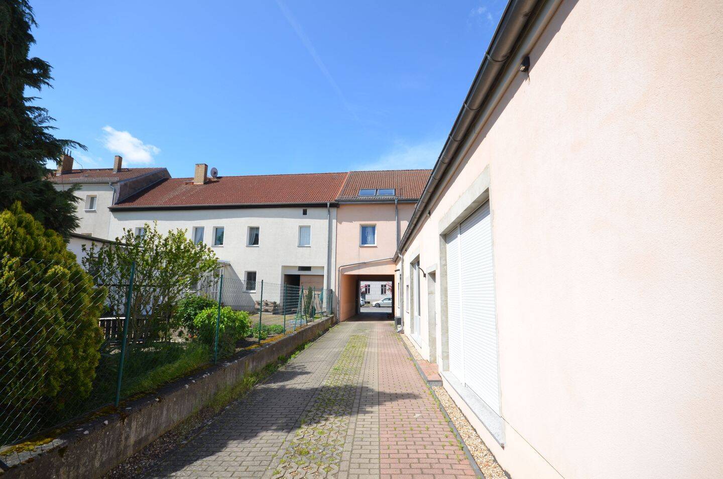 Thumbnail-Attraktives Mehrfamilienhaus in Mittenwalde