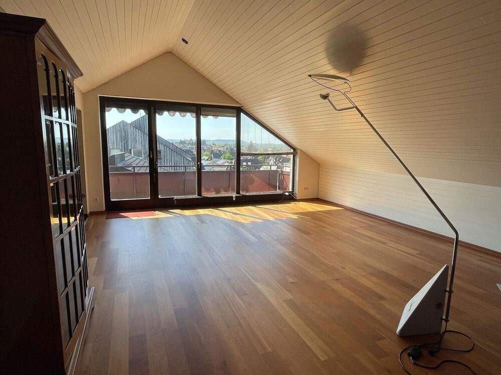 Thumbnail-Tolle 3,5-Zimmer-DG-Wohnung in Flein mit großartiger Aussicht