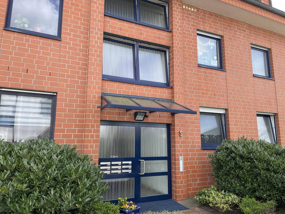 Thumbnail-Sonnige 2-Zimmer- Erdgeschosswohnung mit Terrasse, 54 qm, bezugfrei