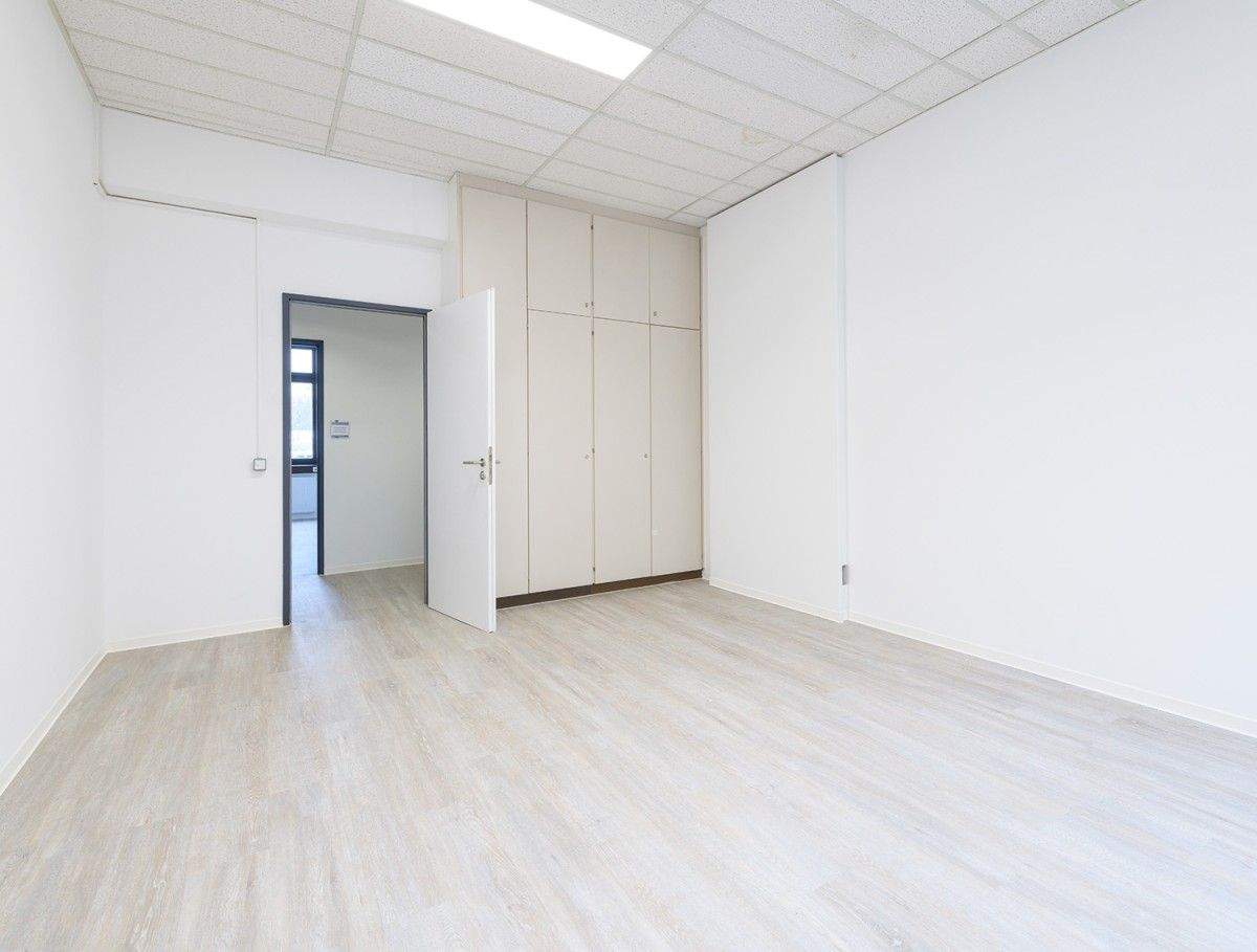 Thumbnail-Kleines Büro in Nürnberg - ALLES INKLUSIVE!*