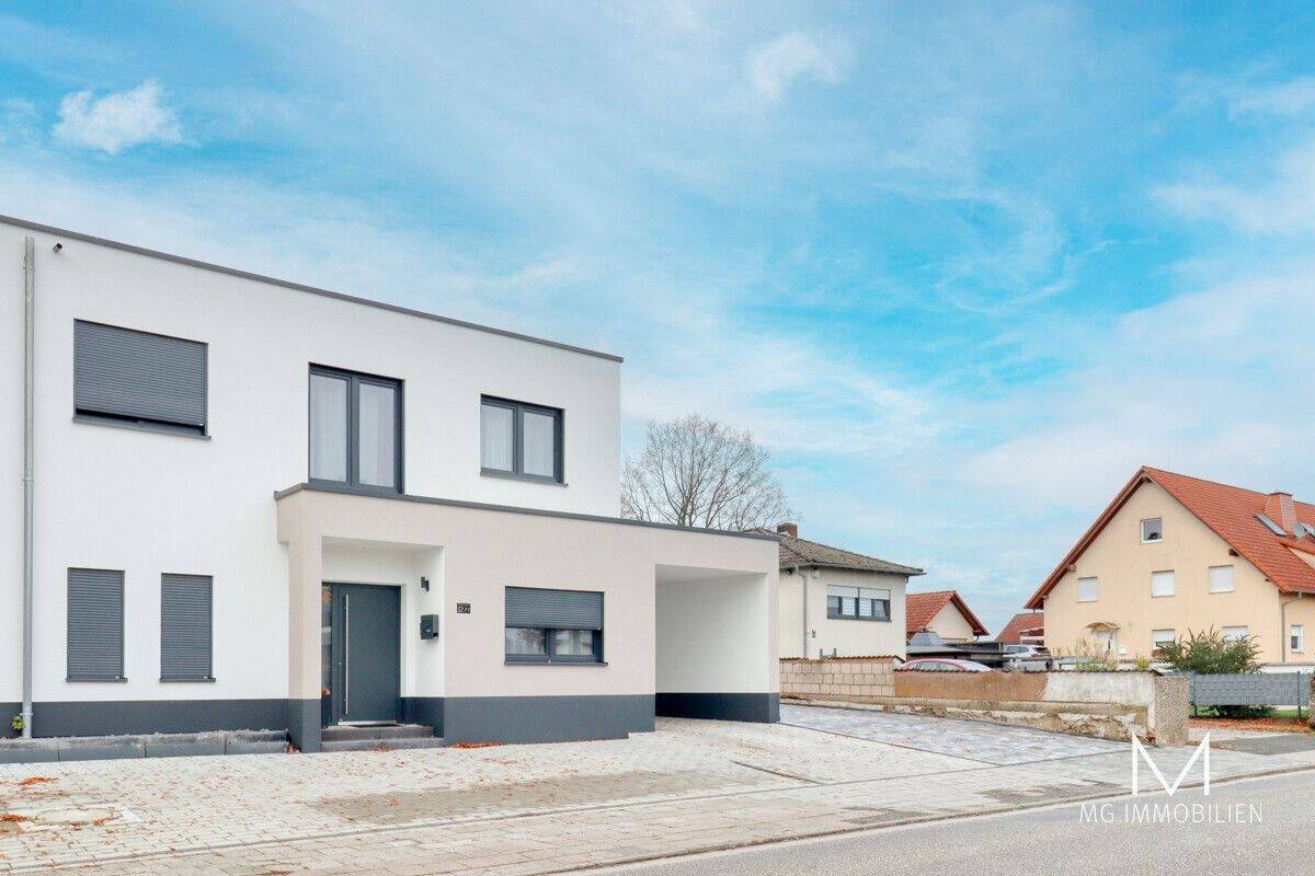 Thumbnail-MG - Hochwertige Doppelhaushälfte mit Carport + Garten und Möbel in Hütschenhausen