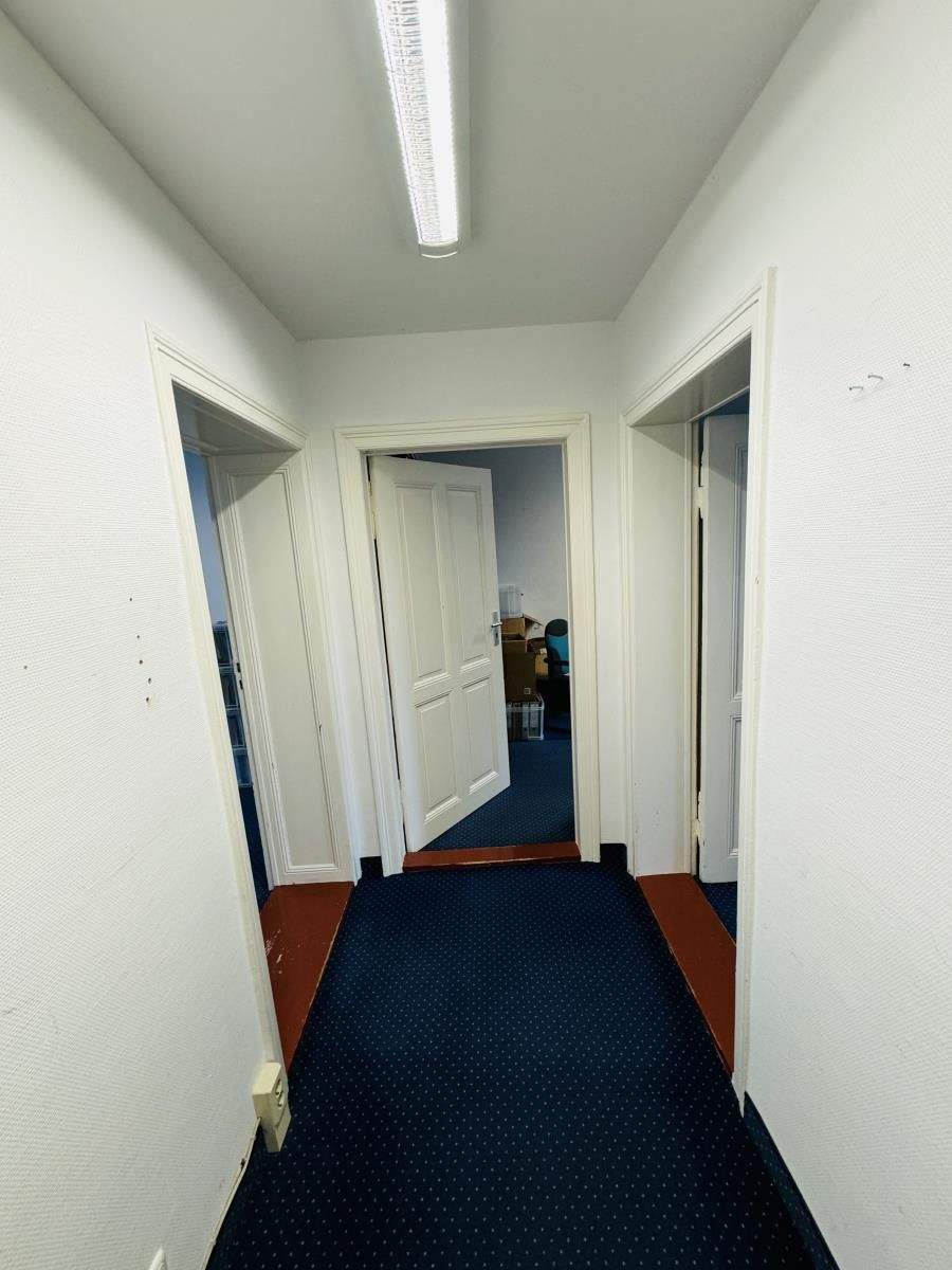 Thumbnail-Gewerbeeinheit mit verschiedenen Nutzungsmöglichkeiten! *Kurzfristig Bezugsfrei*