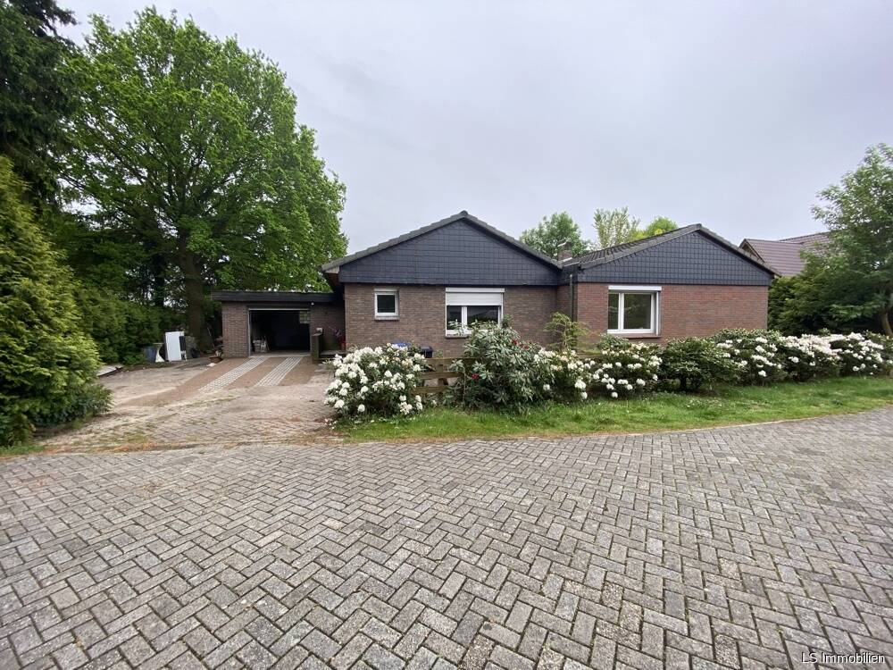 Thumbnail-Sanierungsfähiger Bungalow in Sackgassenlage mit großzügigem Grundstück