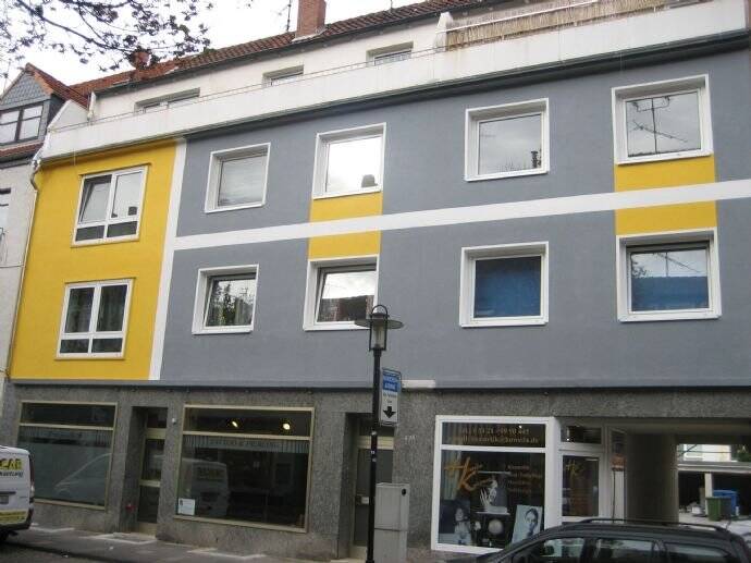 Thumbnail-Helle, gepflegte Wohnung mit idealem Schnitt und Balkon