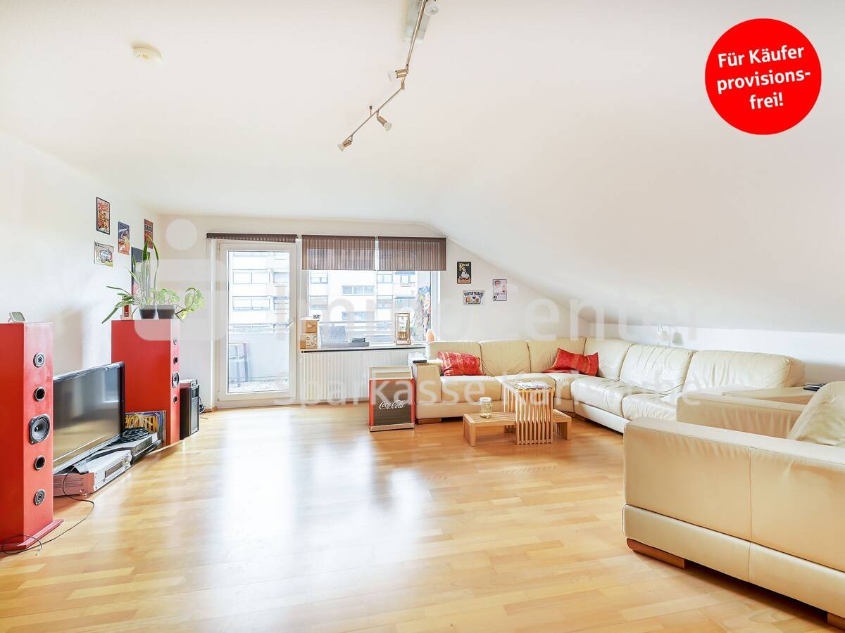 Thumbnail-Gemütliche 2-Zimmer-Wohnung unter dem Dach in Ettlingen