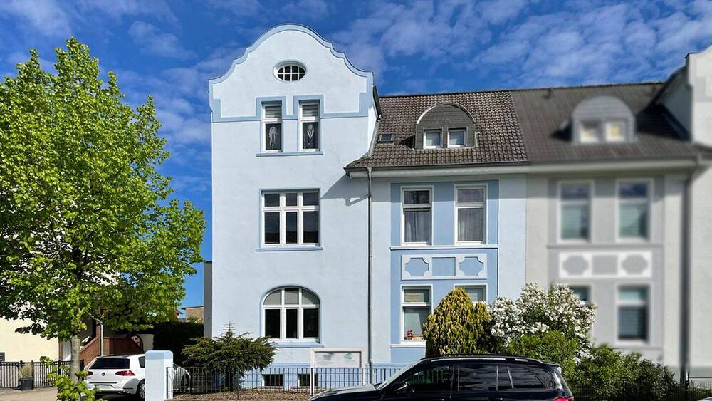 Thumbnail-***Stadthaus mit Charme - modernisiert - 4 WE vermietet***