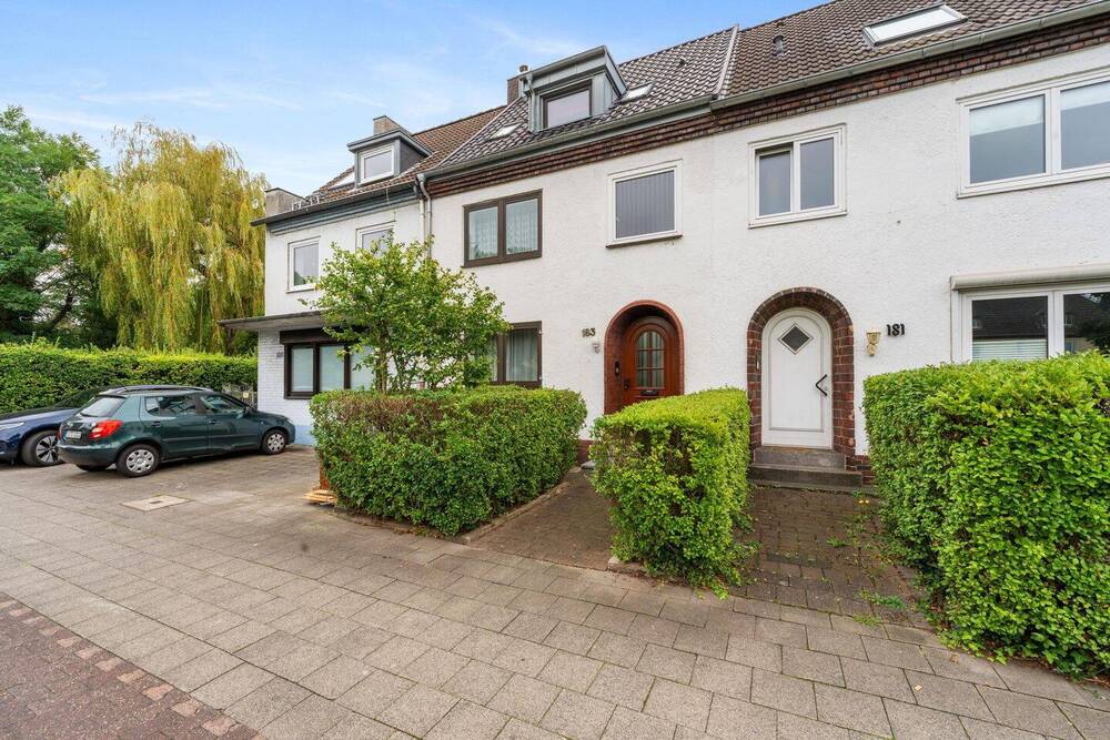 Thumbnail-Familienfreundliches Reihenmittelhaus in attraktiver Lage mit Garten