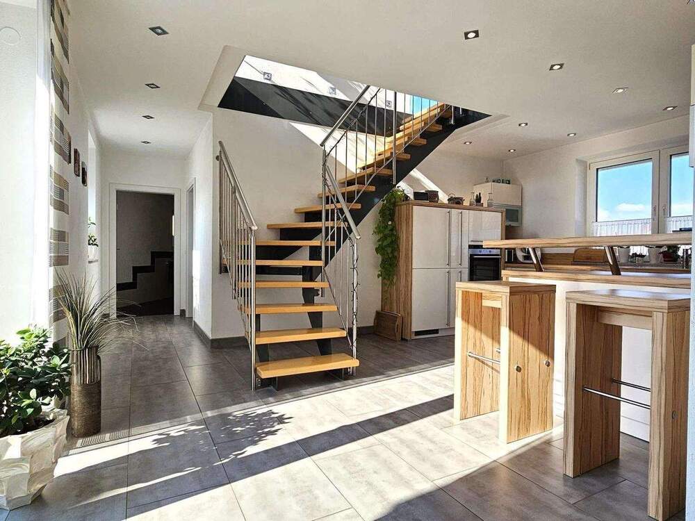 Thumbnail-Hochwertig saniertes Wohnhaus mit jeder Menge Platz