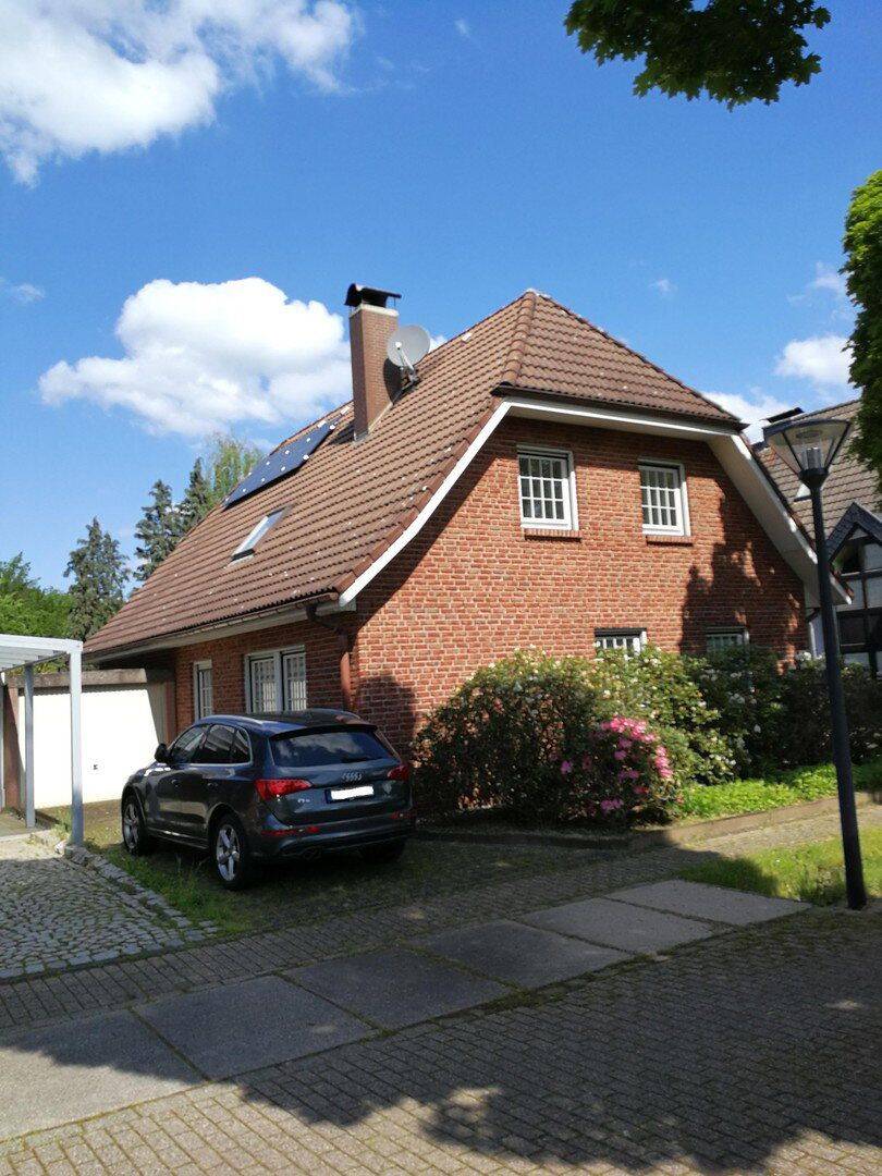Thumbnail---- Provisionsfrei --- Gepflegtes und freistehendes 1-2 Familienhaus in bevorzugter Toplage