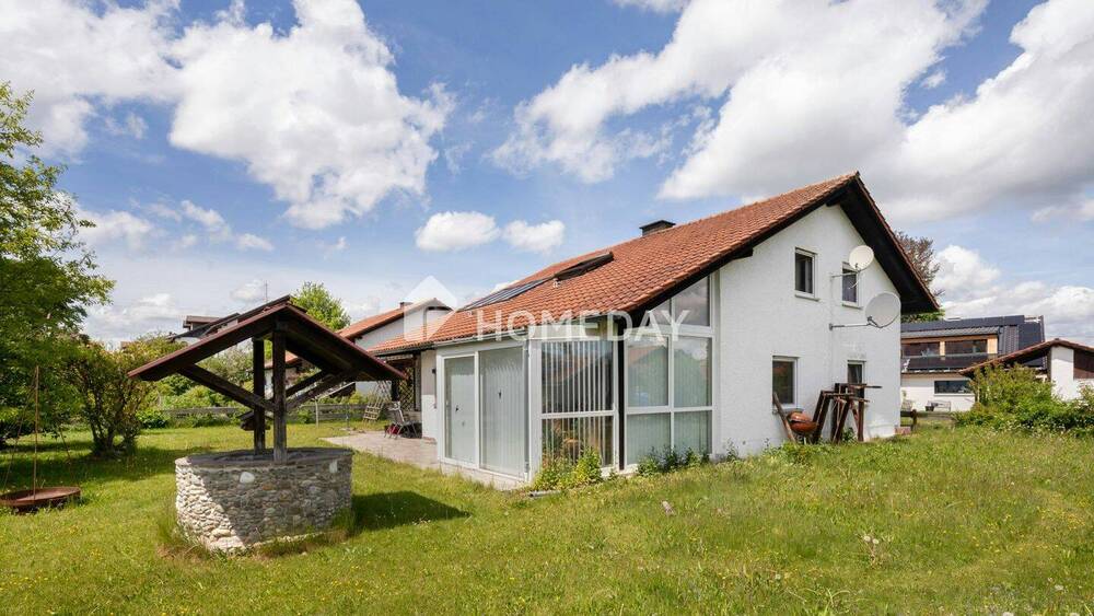 Thumbnail-Wohnen mit Wohlfühlcharakter - gepflegtes Einfamilienhaus mit Wintergarten und großem Gartenparadies