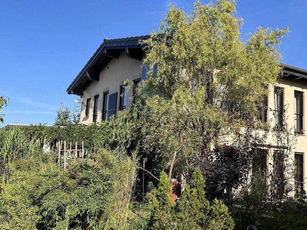 Thumbnail-Einfamilienhaus zwischen Seen und Sonnenuntergang