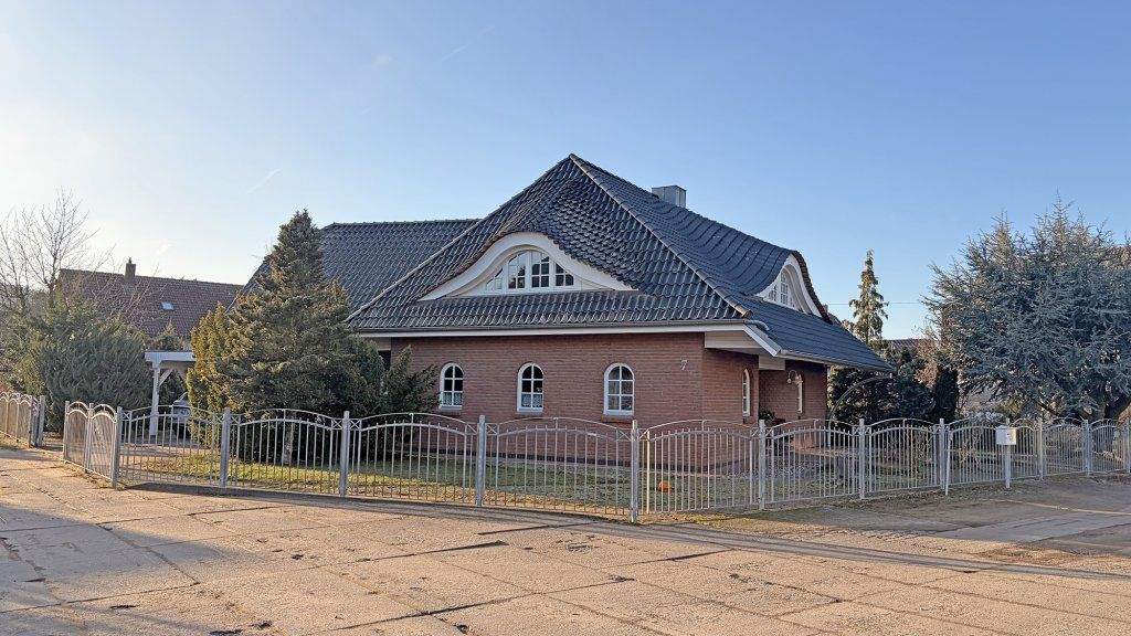 Thumbnail-Ein charmantes Einfamilienhaus der besonderen Art