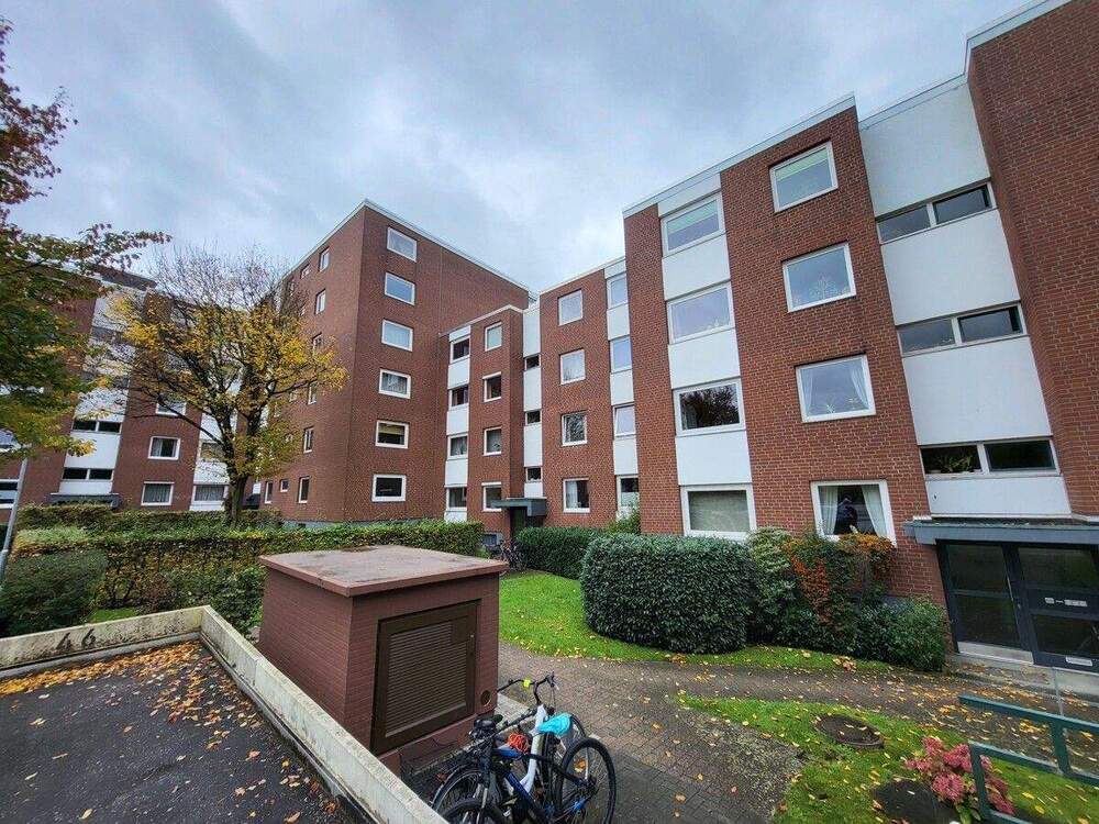 Thumbnail-Sackgassenlage: 2,5-Zi.-Wohnung mit Terrasse und Stellplatz in Lübeck-St. Lorenz SüdNähe Drägerwerk