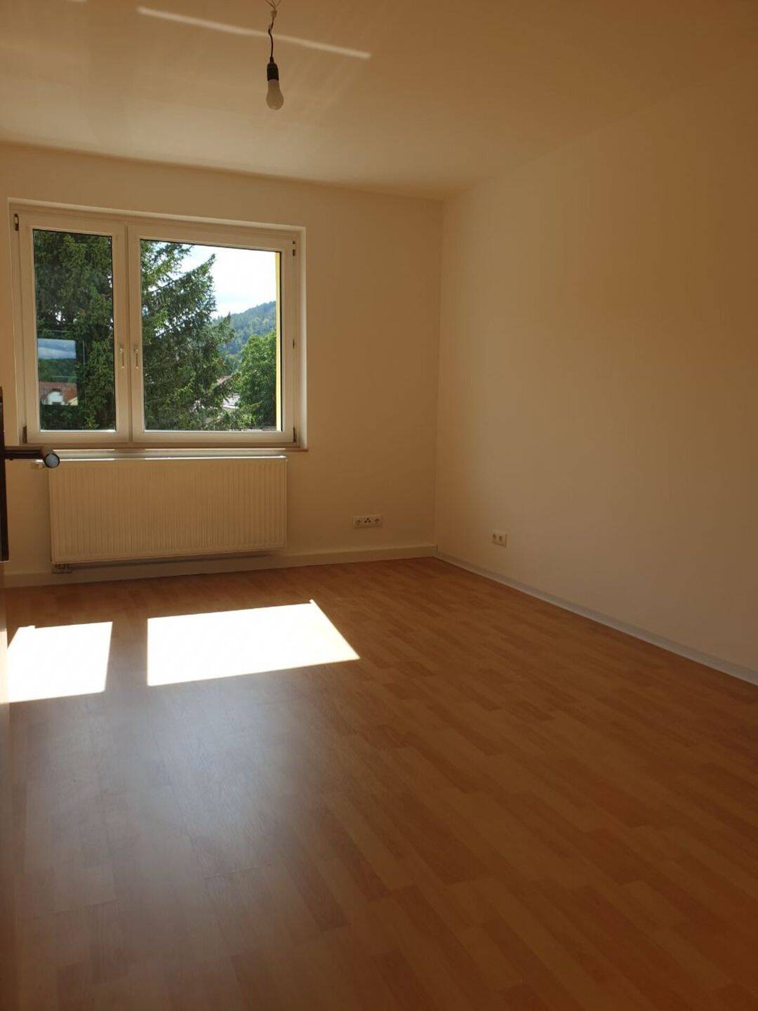 Thumbnail-Helle 3-Zimmer-Wohnung in Geratal OT Geraberg