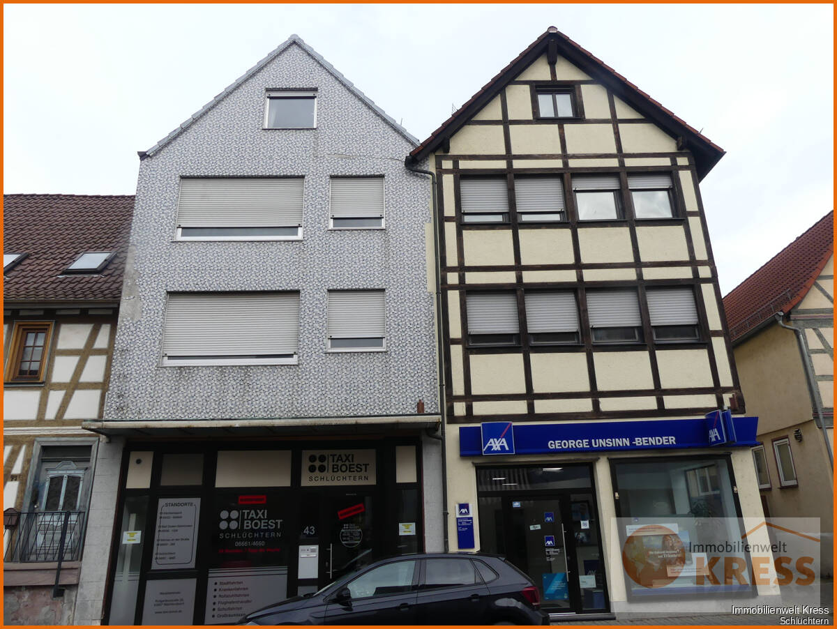 Thumbnail-Wohn-Geschäftshaus in zentraler Stadtlage, Doppelgarage, große Dachterrasse - teilweise vermietet