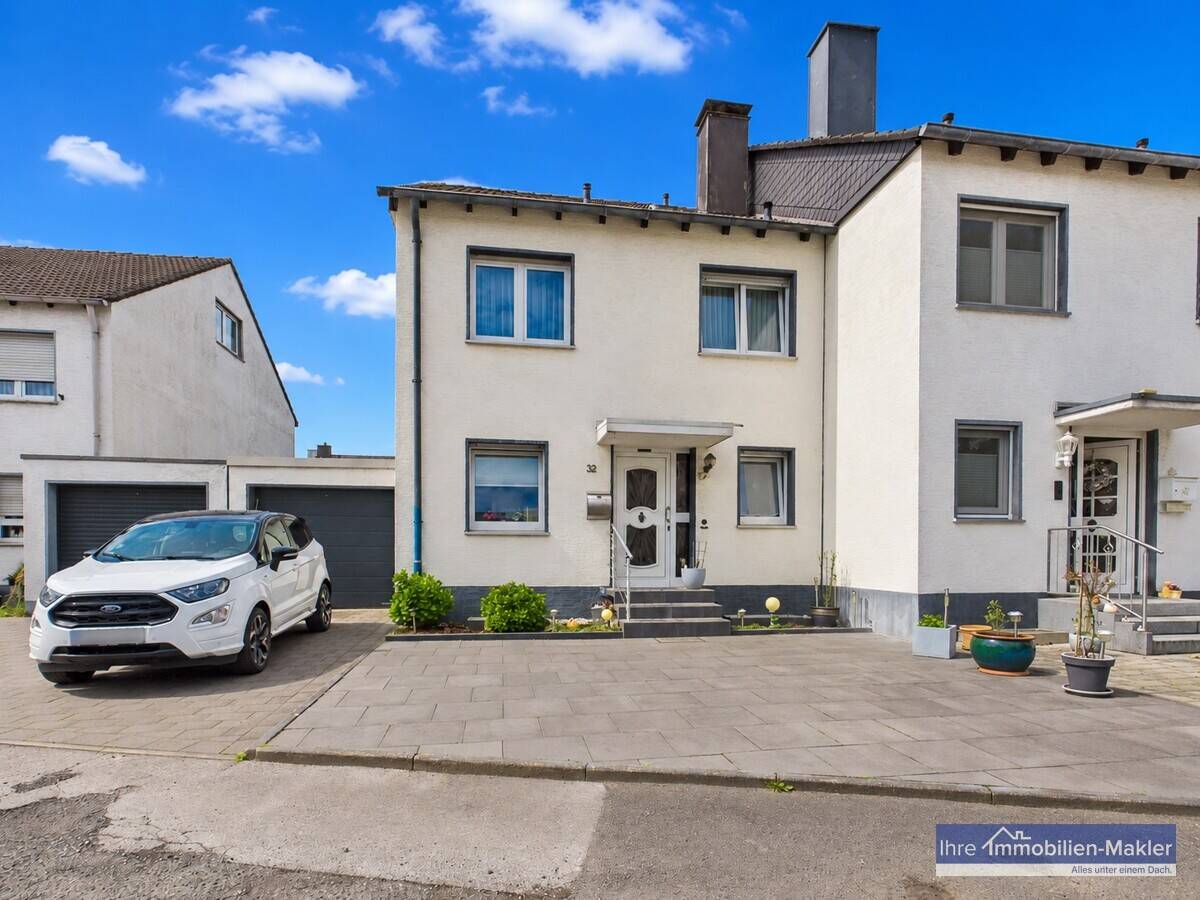 Thumbnail-Familienfreundliche Doppelhaushälfte mit Garage und Garten in einer ruhigen Wohnlage