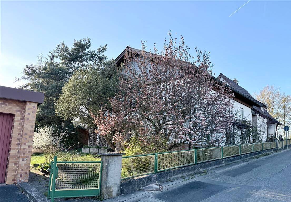 Thumbnail-Nähe Fa KAESER : Bungalow mit Einliegerwhg, sofort frei